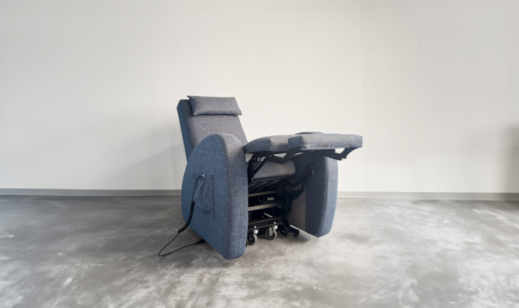 Poltrone disabili: comfort, trasferimenti e assistenza in casa Poltrone disabili per comfort e assistenza quotidiana in casa